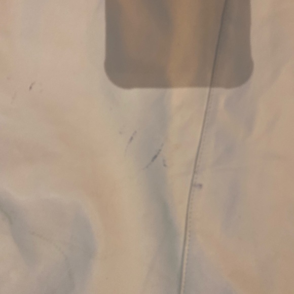 Used - Picture 4 of 4